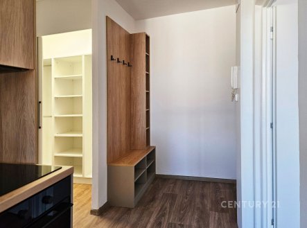 Pronájem bytu, 3+1, 70 m²