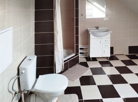 Pronájem domu/vily, 90 m²