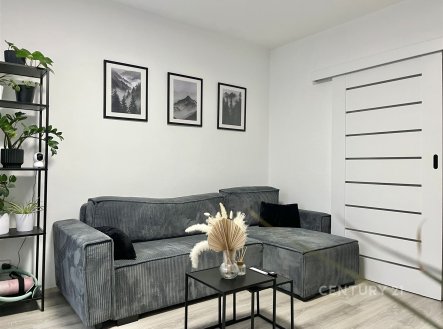 Pronájem bytu, 2+1, 54 m²