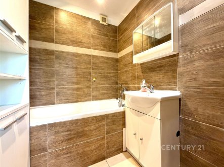 Pronájem bytu, 3+1, 61 m²