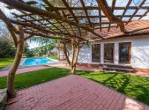 Prodej domu/vily, 368 m²
