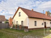 Pronájem zemědělského objektu, 3 185 m²