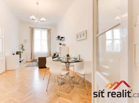 Pronájem bytu, 2+1, 60 m²