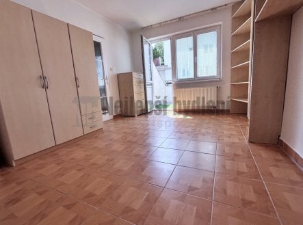 Pronájem bytu, 1+1, 31 m²