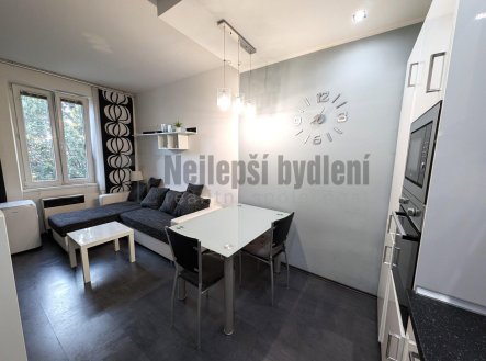 Prodej bytu, 2+kk, 35 m²