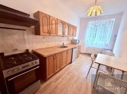 Pronájem bytu, 3+1, 68 m²
