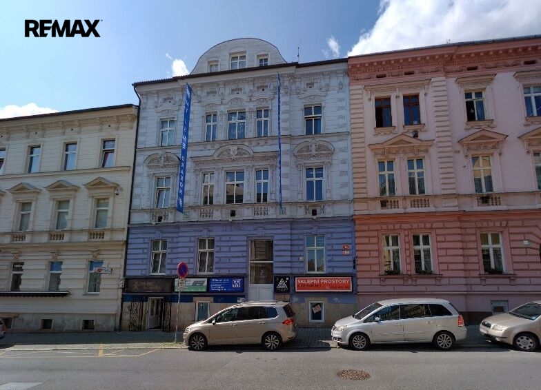 01a.jpg