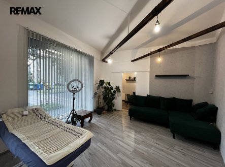 Pronájem kanceláře, 34 m²