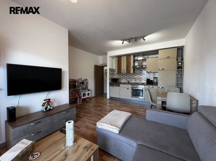 Pronájem bytu, 3+kk, 52 m²