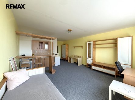 Pronájem bytu, 1+kk, 34 m²