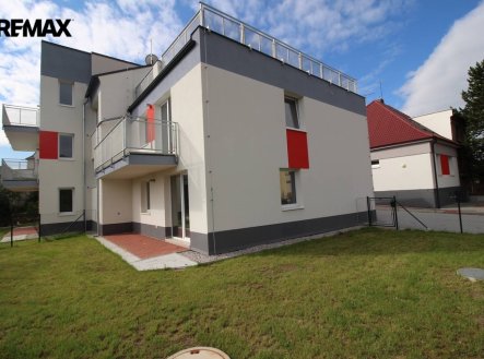 Pronájem bytu, 2+kk, 98 m²