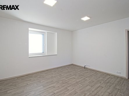 Pronájem domu/vily, 102 m²
