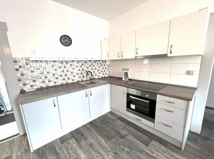 Pronájem bytu, 2+kk, 65 m²