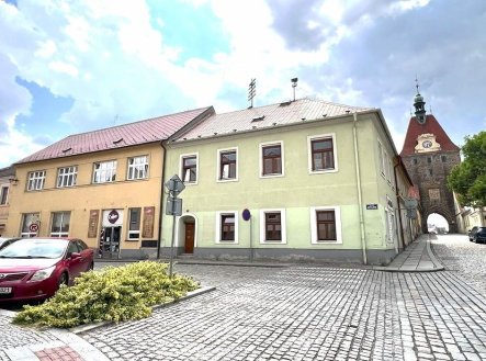 Pronájem bytu, 2+kk, 65 m²