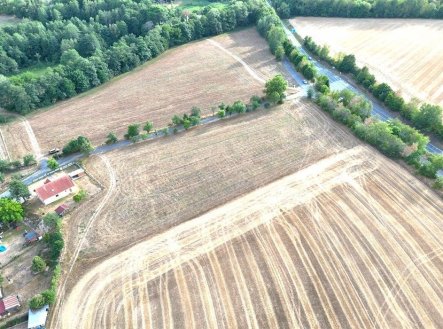 Prodej pozemku pro bydlení, 9 236 m²