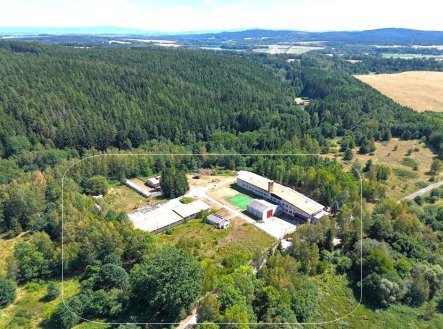 Prodej hotel, 2 900 m²