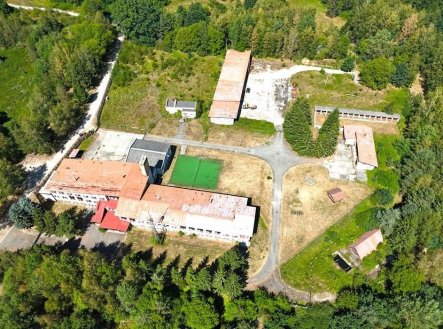 Prodej hotel, 2 900 m²