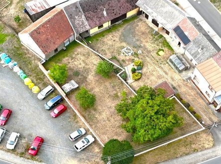 Prodej pozemku pro bydlení, 696 m²