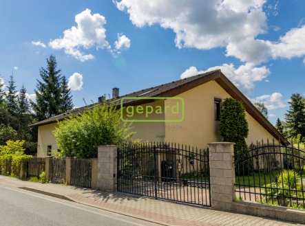 Prodej hotel, 330 m²