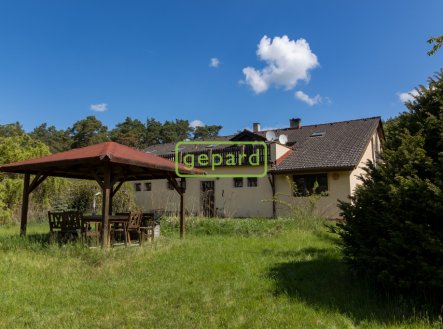 Prodej hotel, 330 m²