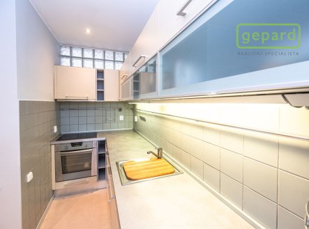 Pronájem bytu, 2+kk, 75 m²