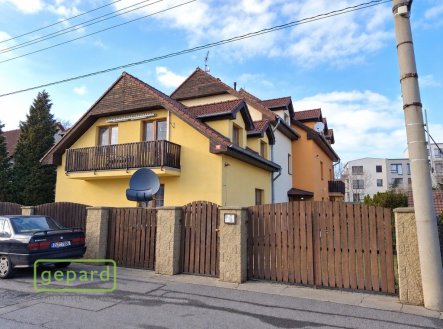 Pronájem bytu, 1+kk, 21 m²