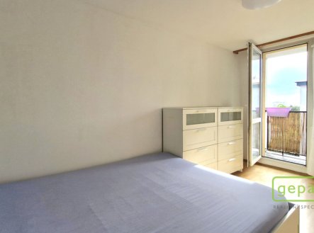 Pronájem bytu, 3+kk, 79 m²