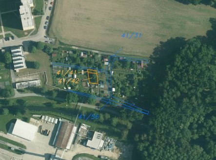 Prodej pozemku, trvalý travní porost, 608 m²