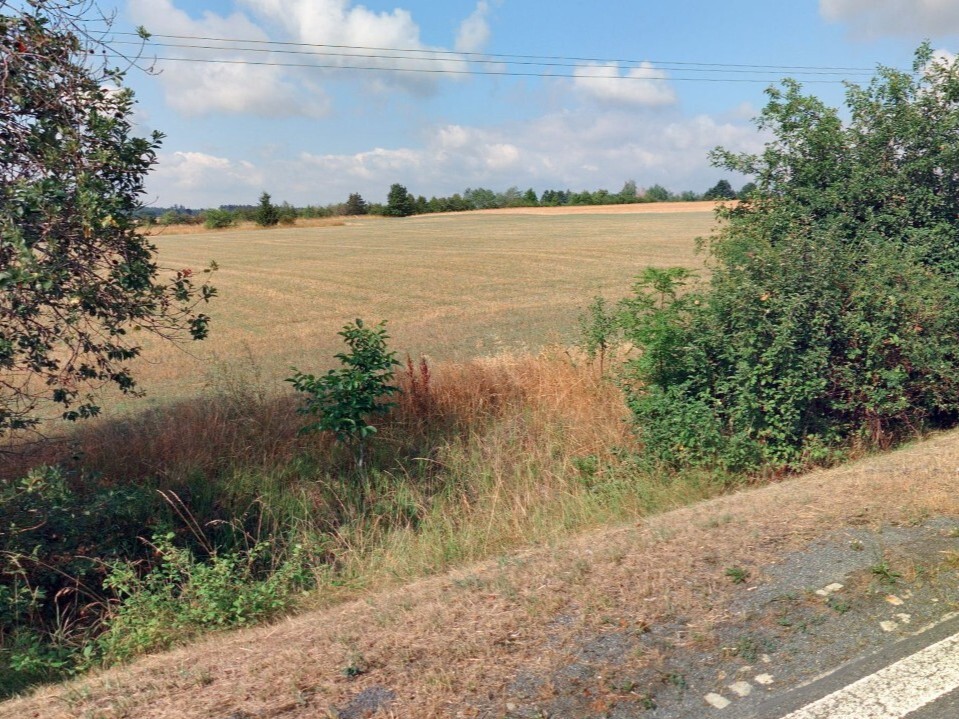 Pozemek o velikosti 645m2, Velký Újezd