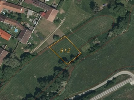 Prodej pozemku, trvalý travní porost, 823 m²