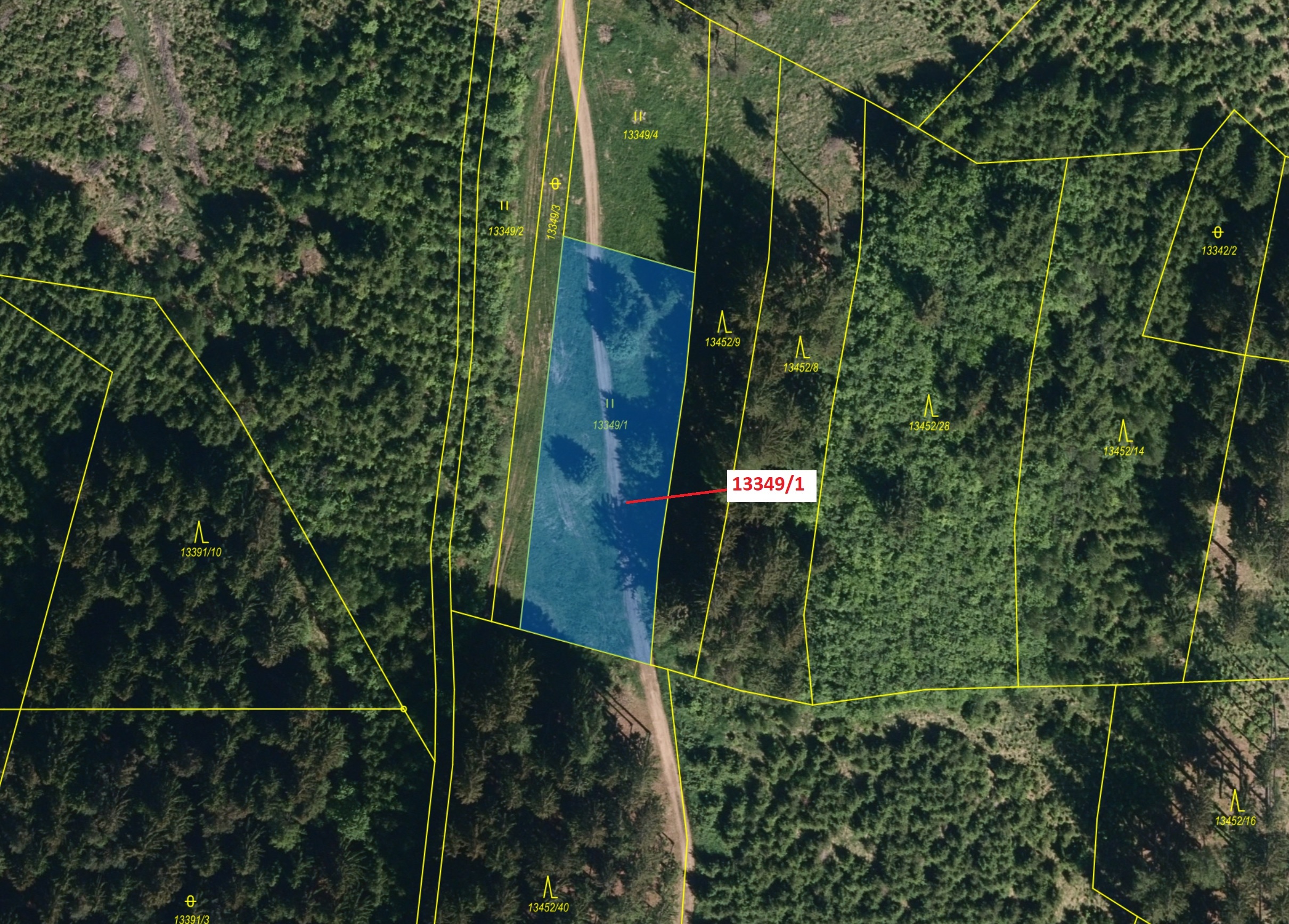 Trvalý travní porost o výměře 1868 m2, podíl 1/1, katastrální území Hovězí, obec Hovězí, obec s rozš