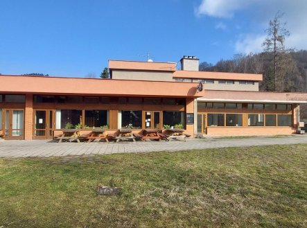 Pronájem obchodní prostory, 130 m²