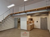 Pronájem kanceláře, 58 m²