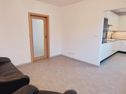 Pronájem bytu, 3+kk, 71 m²