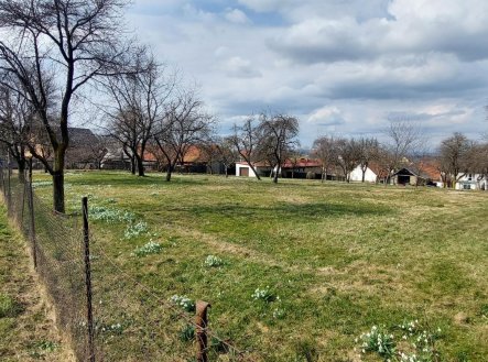 Prodej pozemku pro bydlení, 1 563 m²