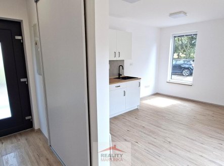 Pronájem bytu, 2+kk, 37 m²