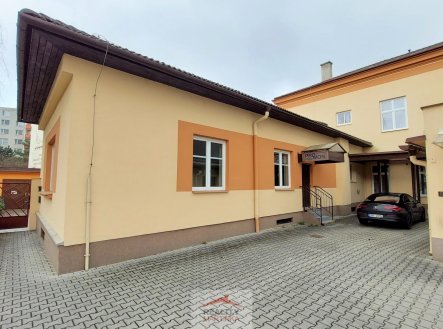 Pronájem skladu, 40 m²