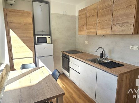 Pronájem bytu, 2+1, 62 m² obrázek