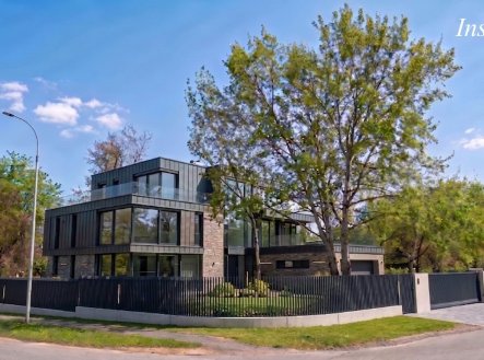 Prodej pozemku pro bydlení, 924 m²
