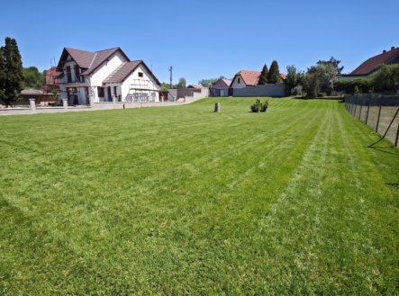Prodej pozemku pro bydlení, 1 046 m²