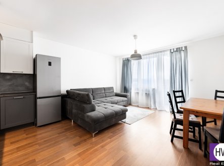 Pronájem bytu, 3+kk, 75 m²