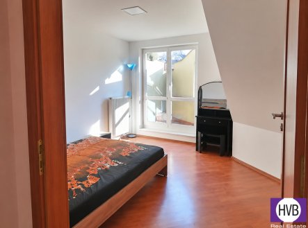 Pronájem bytu, 2+kk, 62 m²
