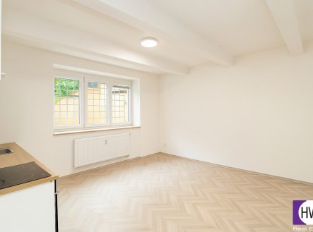 Pronájem bytu, 2+kk, 62 m²