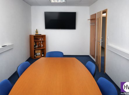 Pronájem kanceláře, 45 m²