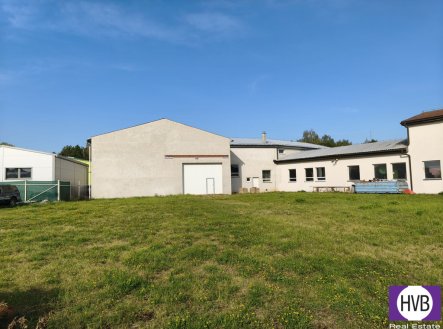 Pronájem pozemku pro komerční výstavbu, 1 700 m²