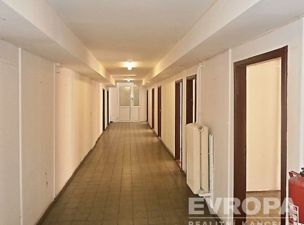Pronájem kanceláře, 44 m²