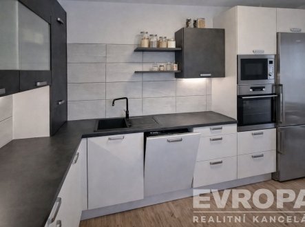 Pronájem bytu, 3+1, 68 m²