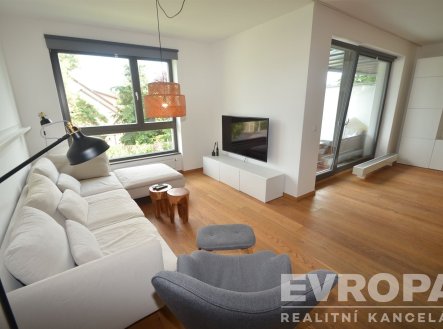 Pronájem bytu, 3+kk, 98 m²