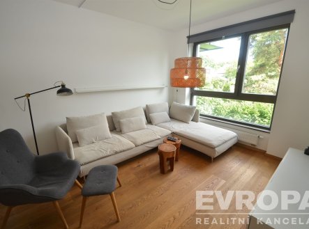 Pronájem bytu, 3+kk, 98 m²