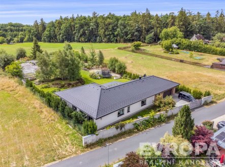 Pronájem domu/vily, 260 m²